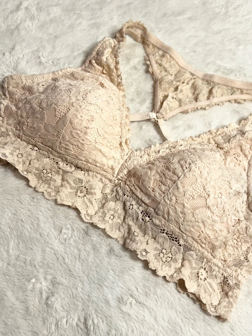 Cream Floral Lace Racerback Bralette Size Medium Wireless Comfort Bra
